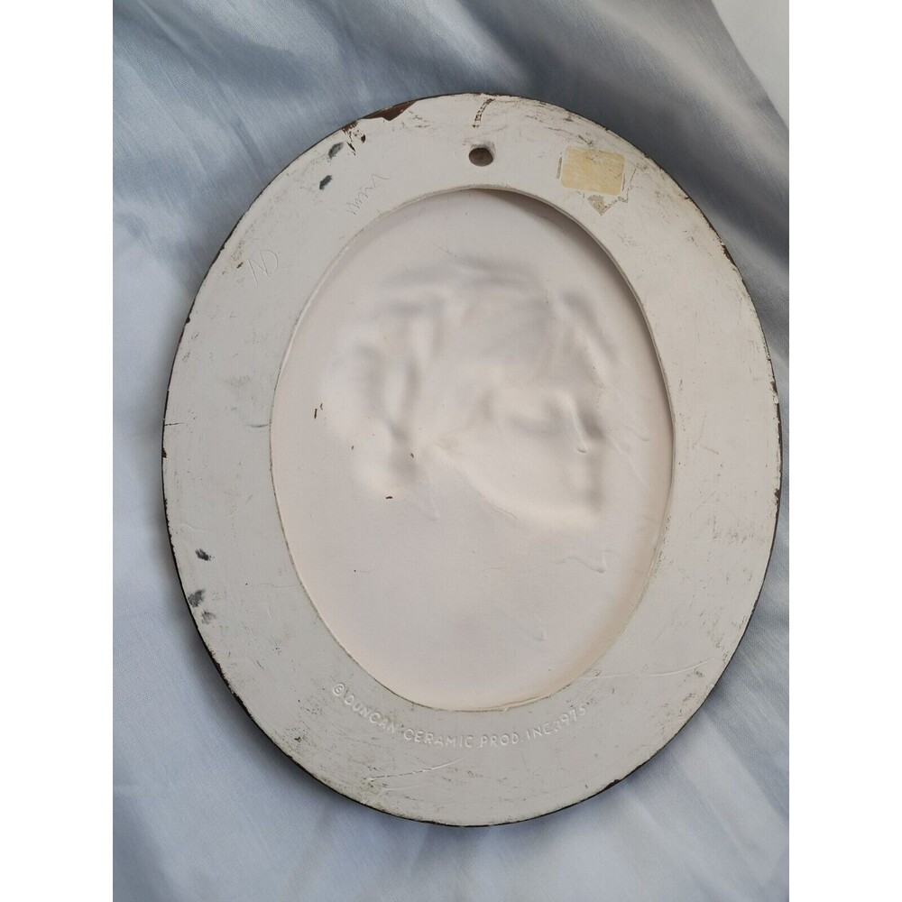 Vintage Duncan Ceramic 1975 Victorian Chalkware Erma Gilliland Duncan Wall Art - Picture 6 of 9
